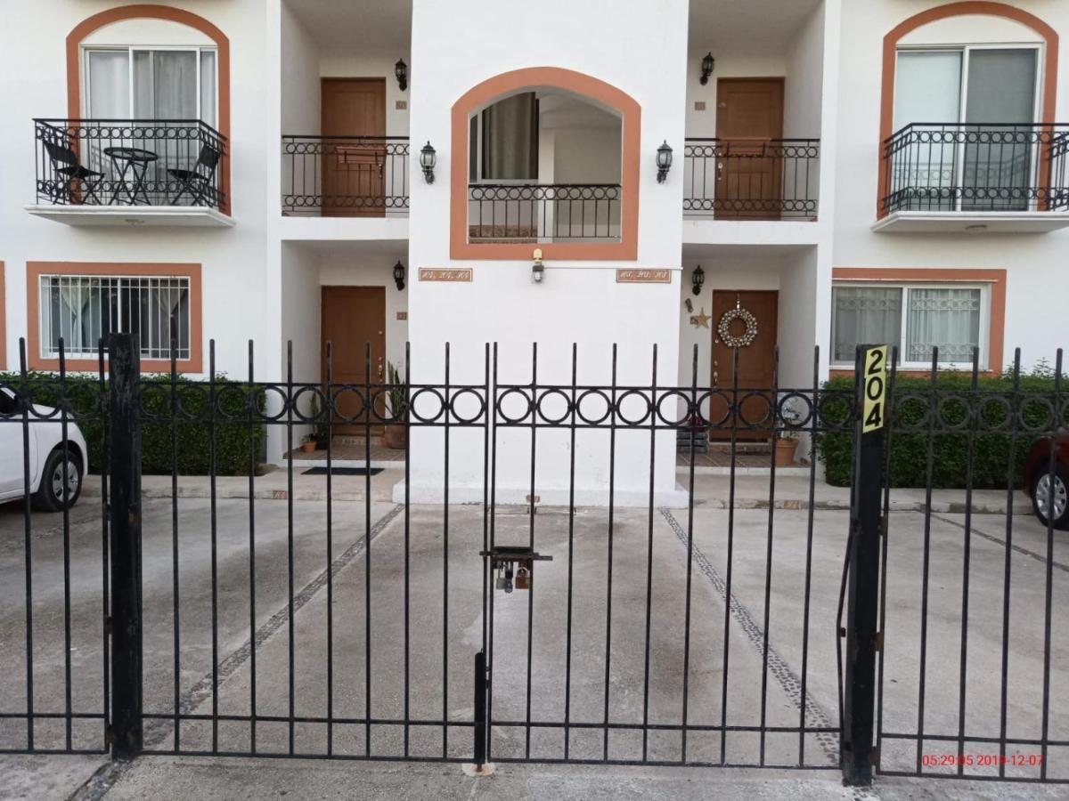 Departamento Vesuvio Apartamento Playa del Carmen Exterior foto