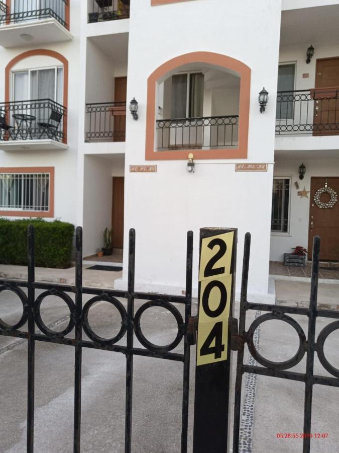 Departamento Vesuvio Apartamento Playa del Carmen Exterior foto