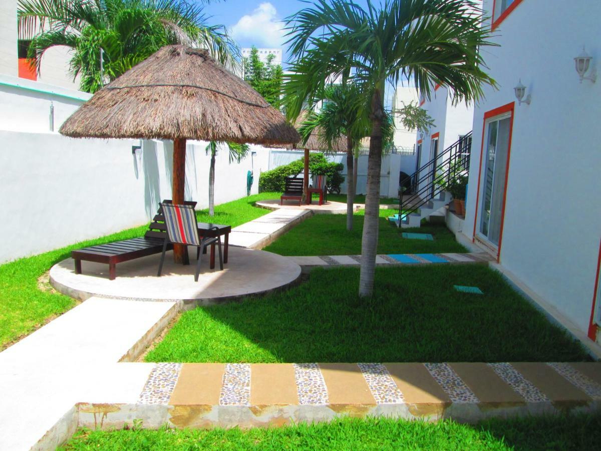 Departamento Vesuvio Apartamento Playa del Carmen Exterior foto